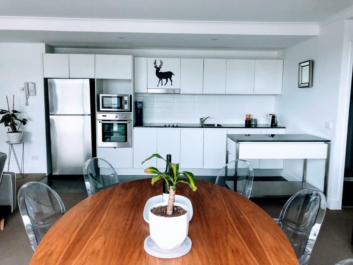 Staying Places - The Avenue Canberra Extérieur photo